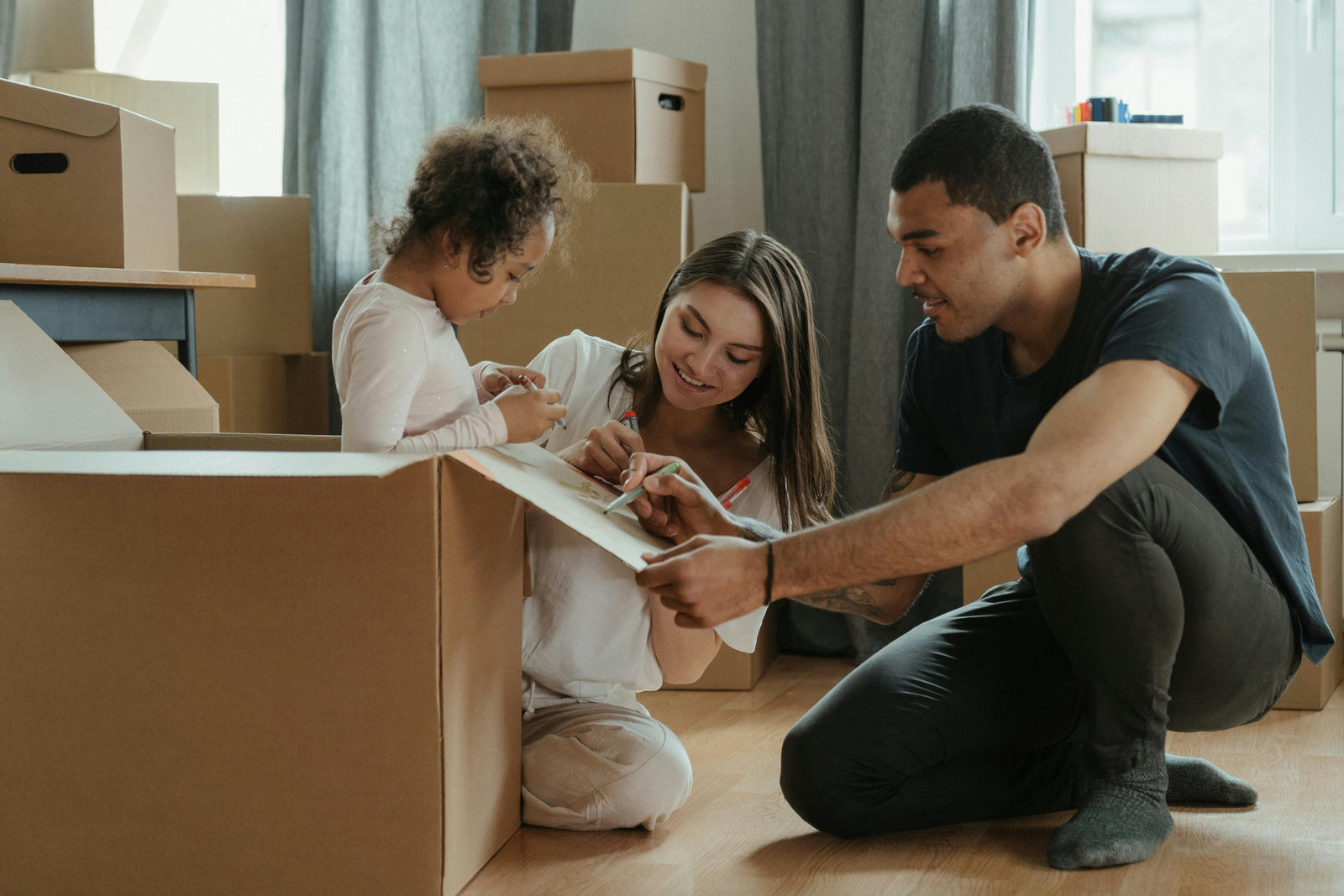 Packing Tips for Dads on the Move: Essentials for Every Family Relocation